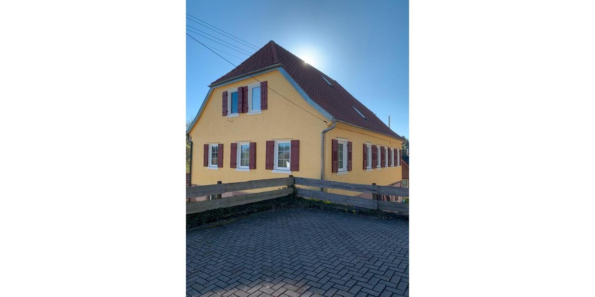 Mehrfamilienhaus, Wohnhaus Dornstetten - 9 Zimmer, 250 m&sup2;, 230.000&euro; | Angebot:26346048