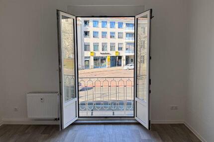 Wohnung Dessau-Roßlau Roßlau - 2 Zimmer, 76 m&sup2;, 762&euro; | Angebot:25570822