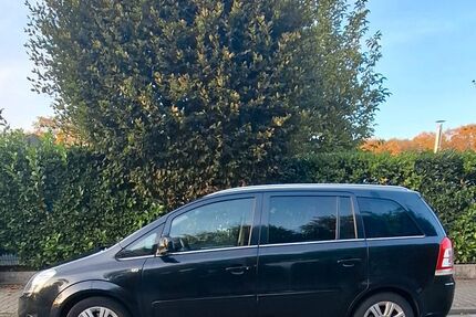 Opel Zafira 233.800 km 4.200 &euro; Mörfelden-Walldorf 64546