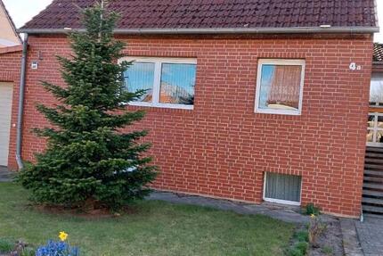 Haus Klötze - 6 Zimmer, 130 m&sup2;, 200.000&euro; | Angebot:26764215