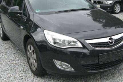 Opel Astra 195.000 km 2.990 € Vetschau 03226