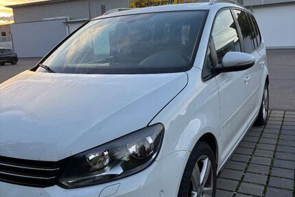 VW Touran 110.000 km 10.500 &euro; Aitrach 88319