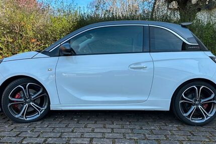 Opel Adam 65.605 km 8.800 &euro; Limburg 65552