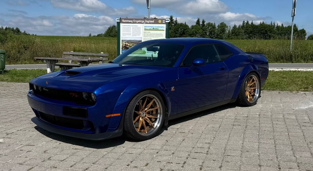 Dodge Challenger 24.000 km 54.000 &euro; Annaberg-Buchholz 09456