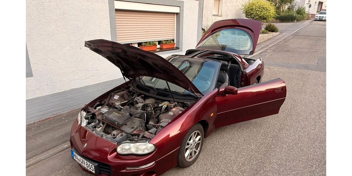 Chevrolet Camaro 178.000 km 3.700 &euro; Gundelsheim 74831