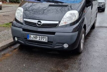 Opel Vivaro 125.000 km 14.990 &euro; Berlin 13593