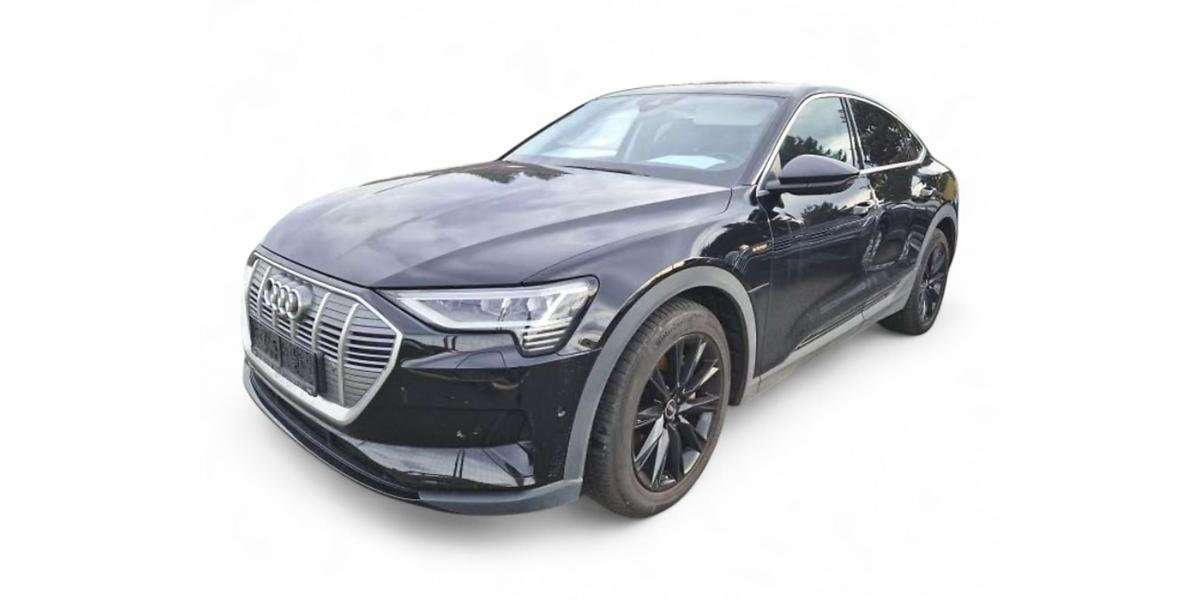 Audi e-tron 62.759 km 26.449 &euro; Ergolding 84030