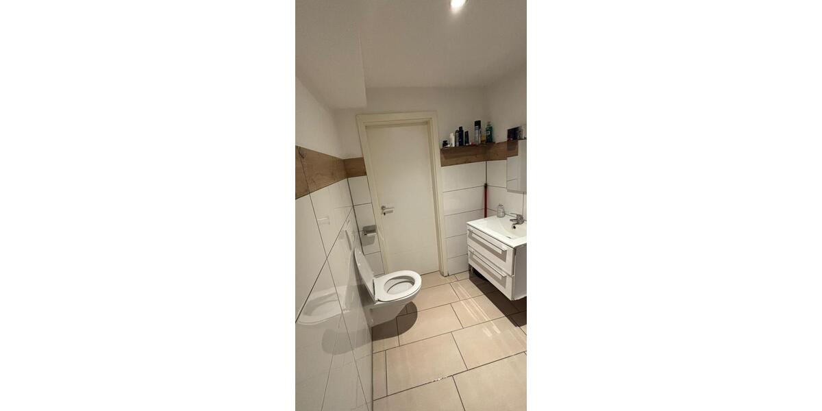 Mehrfamilienhaus, Wohnhaus Landau an der Isar - 14 Zimmer, 380 m&sup2;, 740.000&euro; | Angebot:26091158
