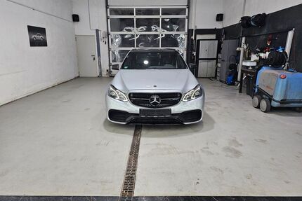 Mercedes E 63 AMG