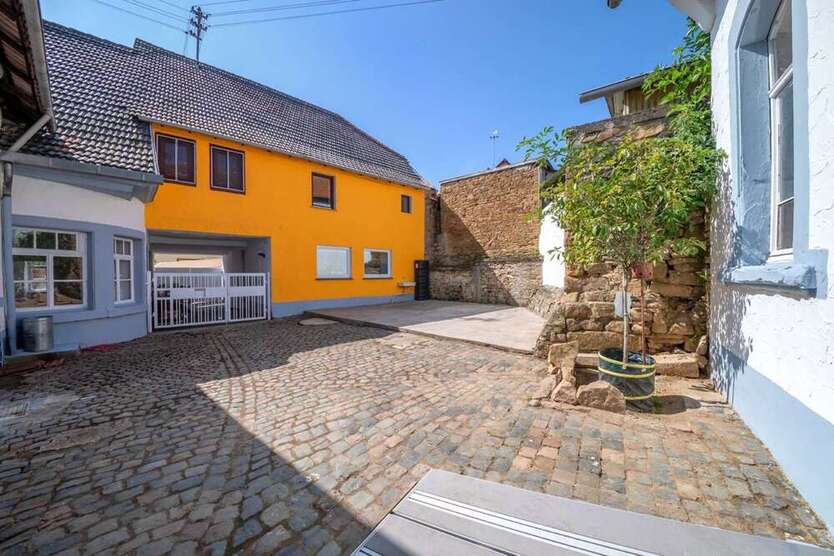 Haus zum Kaufen in Sitters 248.950 € 139 m²