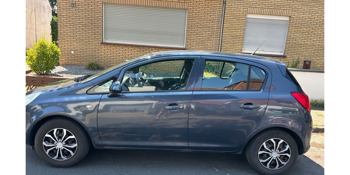 Opel Corsa 178.563 km 1.950 &euro; Nordhorn 48527