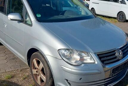 VW Touran 367.500 km 2.300 € Hamburg 22547
