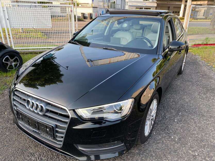 Audi A3 207.000 km 11.200 € Sankt Augustin 53757
