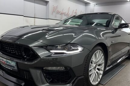 Ford Mustang 69.887 km 28.880 &euro; München 81243