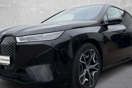 BMW iX 47.833 km 53.490 &euro; Halstenbek 25469