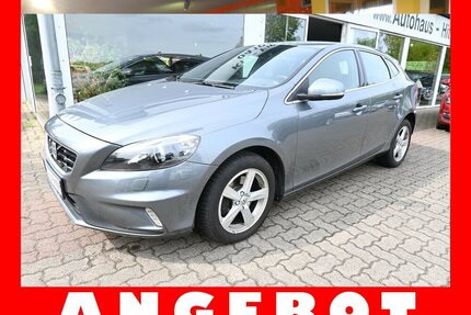 Volvo V40 D2 2.0 *R-Design* mit toller Ausstattung