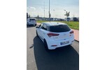 i20