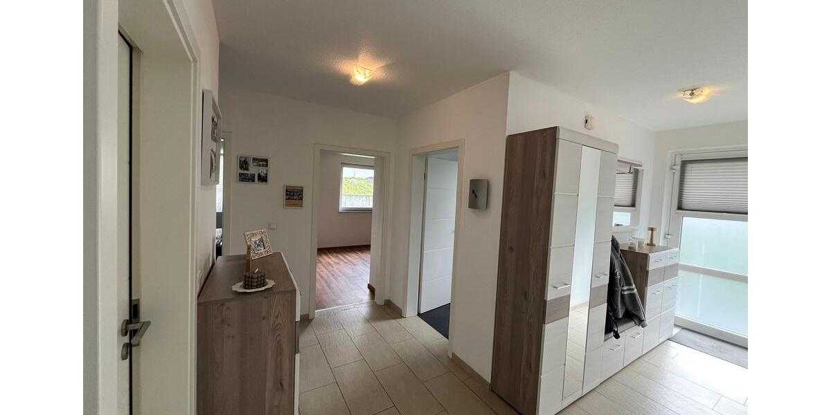 Erdgeschoßwohnung Hiddenhausen - 4 Zimmer, 100 m&sup2;, 329.000&euro; | Angebot:26431712