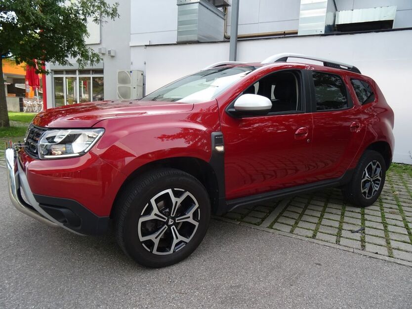 Dacia Duster 28.000 km 17.950 € München 81249
