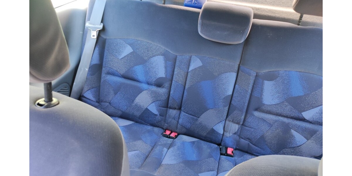 Renault Clio 122.280 km 1.750 &euro; Solingen 42651