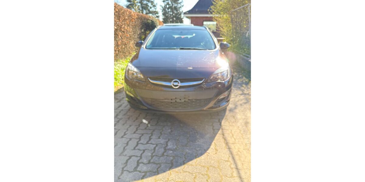 Opel Astra 216.000 km 4.000 &euro; Neritz 23843