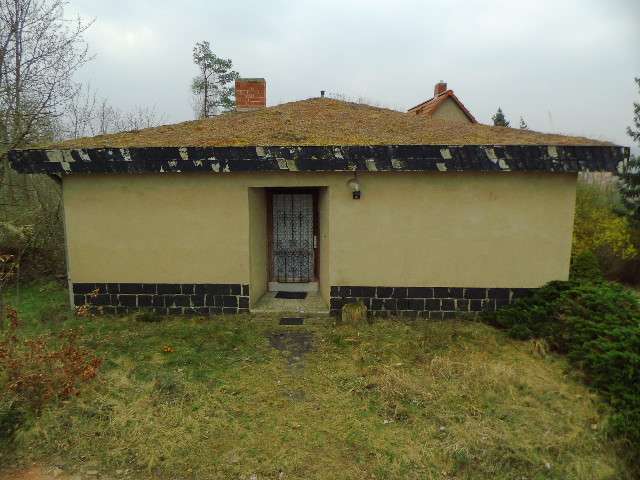Haus zum Kaufen in Sandersleben 53.000 € 156 m²