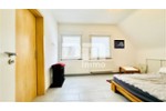 Umfangreich saniertes Ein- bis Zweifamilienhaus in idyllischer Ortsrandlage - Einfamilienhaus Bodenfelde | Angebot:27230379