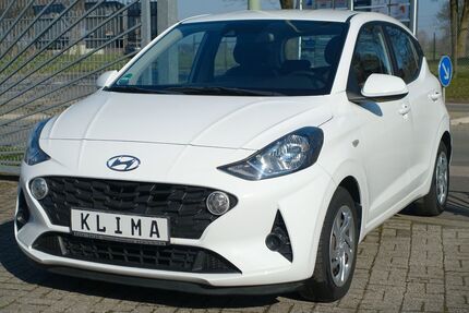 Hyundai i10 31.000 km 11.290 &euro; Simmerath (bei Aachen) 52152