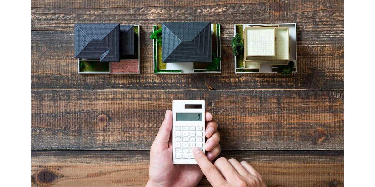 Bauträger-Grundstück in 2. Reihe zum Bau eines Ein -und eines Mehrfamilienhauses mit 4 WE zimmer