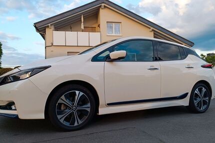 Nissan Leaf 33.000 km 12.700 € Schöffengrund 35641