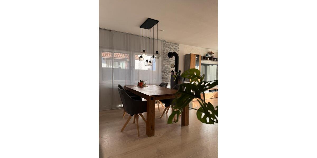 Doppelhaushälfte Roth - 4 Zimmer, 93 m&sup2;, 495.000&euro; | Angebot:27079042