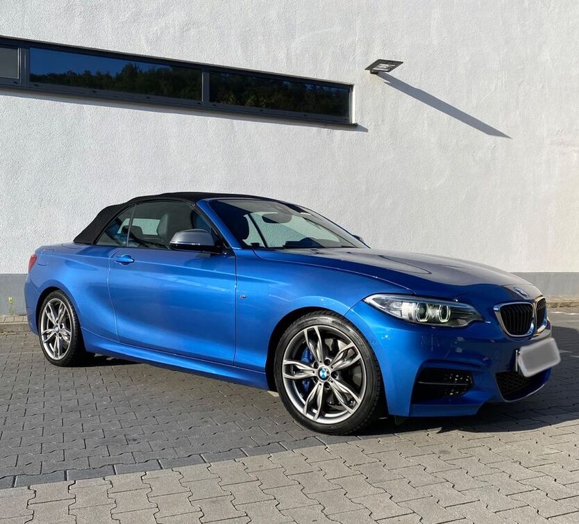 M240i