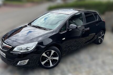 Opel Astra 136.500 km 4.500 € Gaukönigshofen 97253