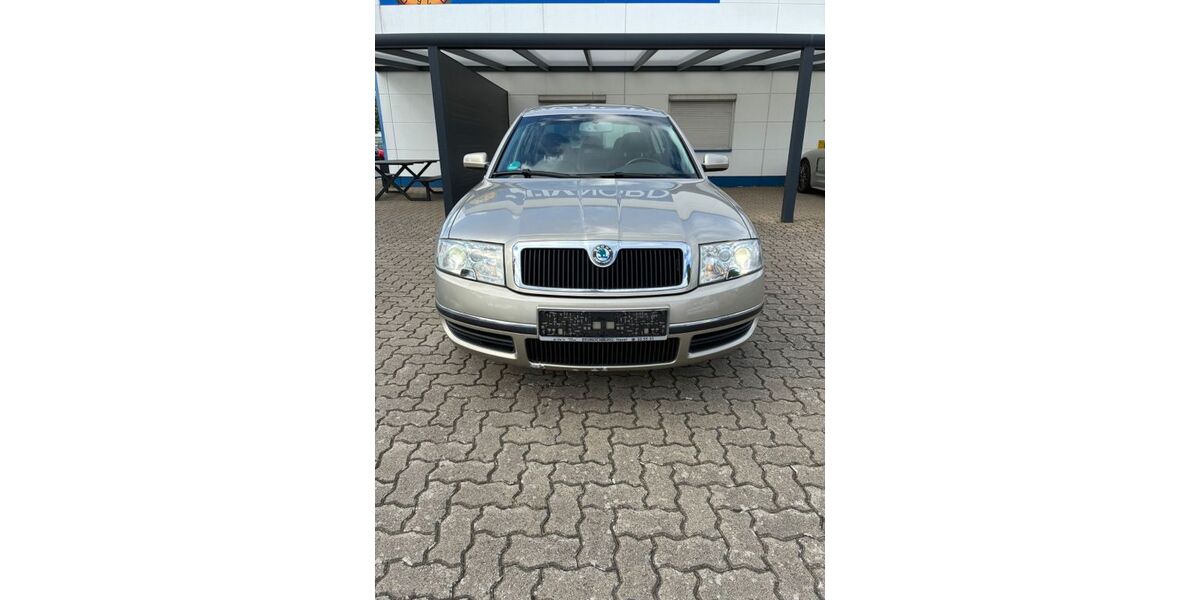 Skoda Superb 146.000 km 4.399 &euro; Salzgitter 38226