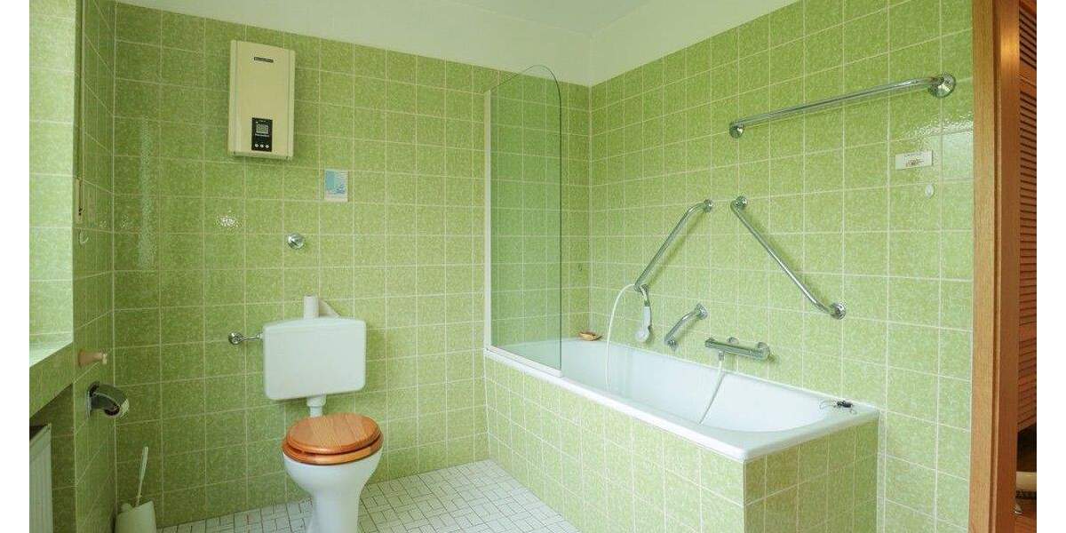 Handwerker gesucht: geräumiges Haus auf Erbpacht 6 zimmer