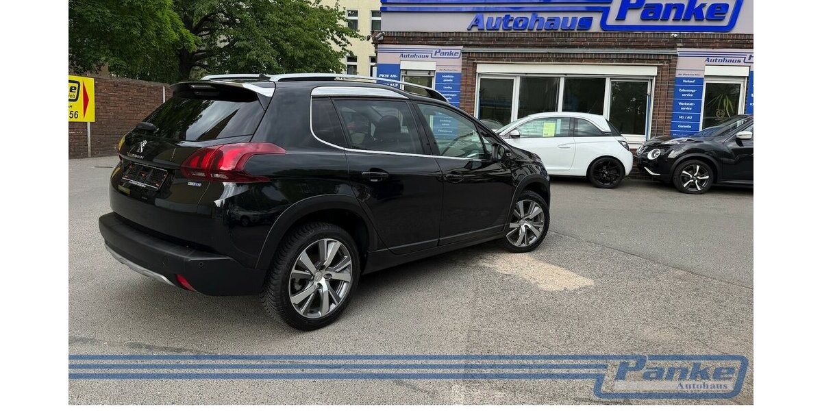 Peugeot 2008 Allure*Pano*Leder*R-Cam*Navi*SHZ*LED*USB* 81.293 km 10.890 &euro; Berlin 13187