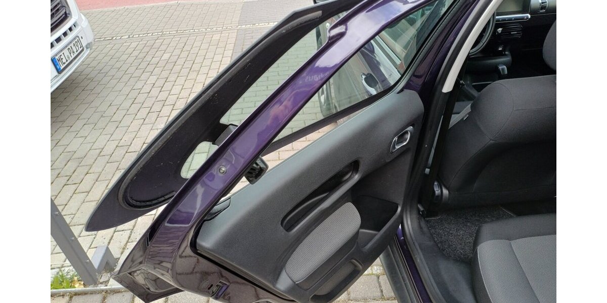 Citroen C4 Cactus Feel 84.000 km 10.995 € Meißen 01662