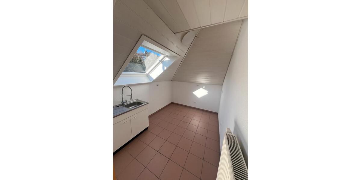 Dachgeschoßwohnung Lorch - 2 Zimmer, 60 m&sup2;, 660&euro; | Angebot:26007788