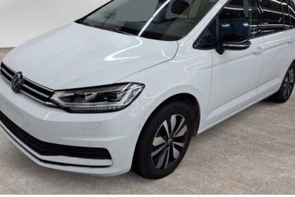 VW Touran 25.145 km 33.290 &euro; Detmold 32756