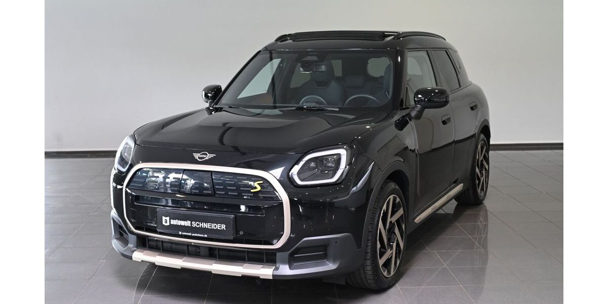 Mini Countryman SE (Cooper) 25.433 km 37.950 &euro; Paderborn 33100