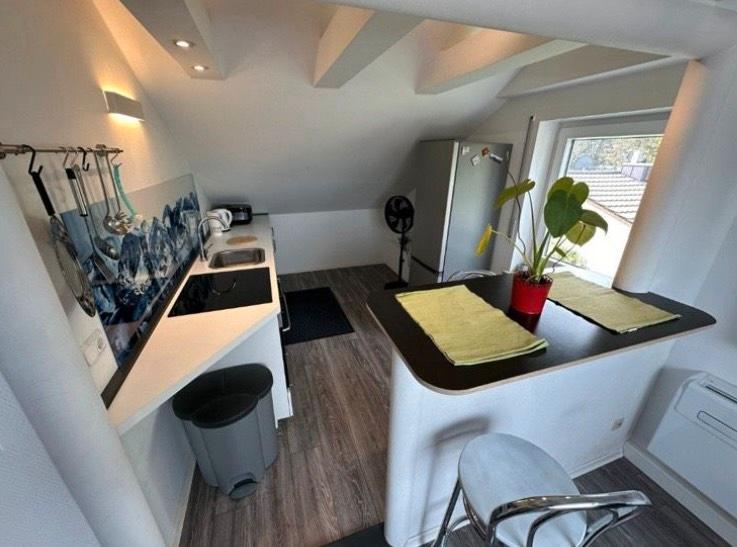 Dachgeschoßwohnung Vaterstetten Baldham - 1 Zimmer, 39 m&sup2;, 900&euro; | Angebot:24818026