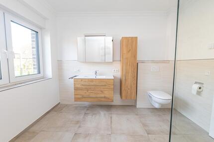 Haus Hemmoor - 4 Zimmer, 98 m&sup2;, 1.225&euro; | Angebot:23688448