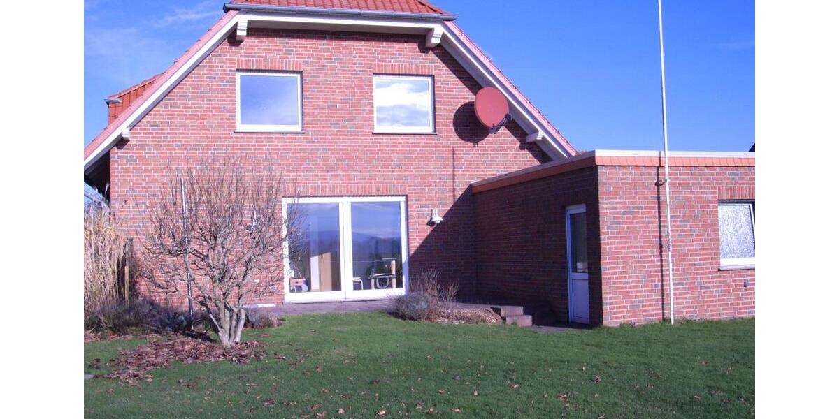 Doppelhaushälfte mit EBK, Terrasse Garage und Garten in Hille 4 zimmer