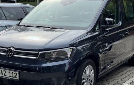 VW Caddy 5.900 km 29.570 € Regensburg 93053