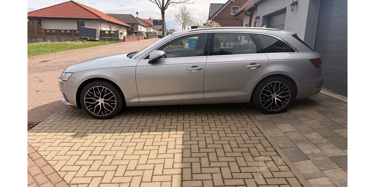 Audi A4 116.000 km 16.000 &euro; Barbis 37431
