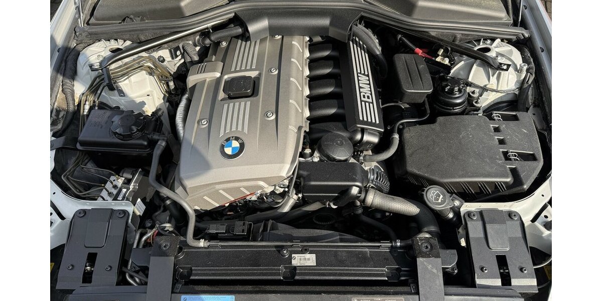 BMW 630i Cabrio*1.Hand,deutsch,Automatik,Leder,Navi 92.336 km 14.850 &euro; Schorndorf 73614