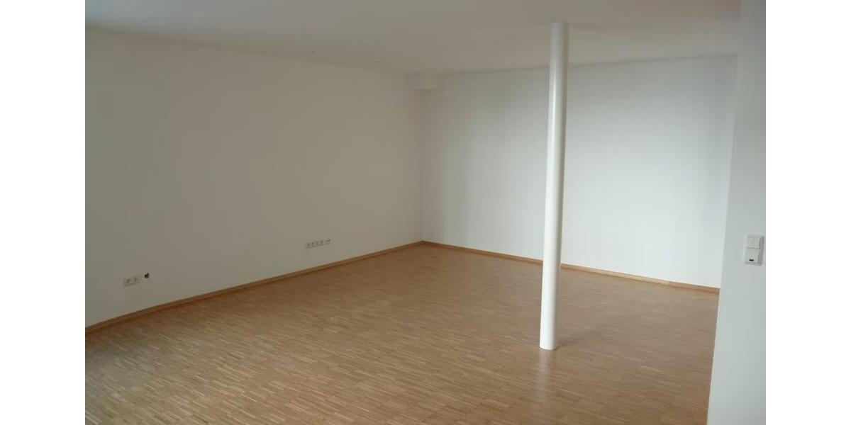 Erdgeschoßwohnung Würzburg Heuchelhof - 2 Zimmer, 70 m&sup2;, 429.000&euro; | Angebot:26395606