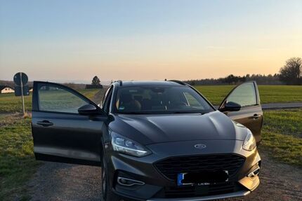 Ford Focus 107.000 km 16.490 &euro; Hardert 56579