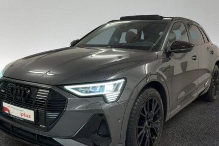 Audi e-tron 27.900 km 42.900 &euro; Berlin 12489