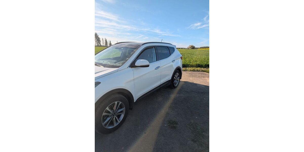 Hyundai SANTA FE 107.000 km 16.500 &euro; Mandern 54429